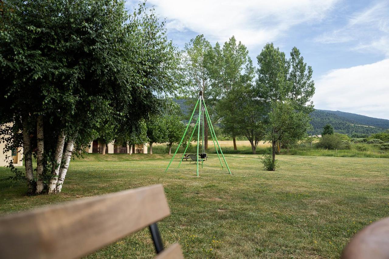 Val De Llous II 39 Apartment Sainte-Leocadie Luaran gambar